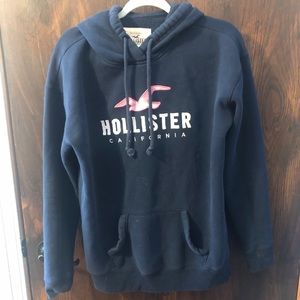 navy blue hollister sweatshirt